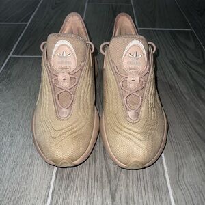 adidas Adiform SLTN Beige (Tan)